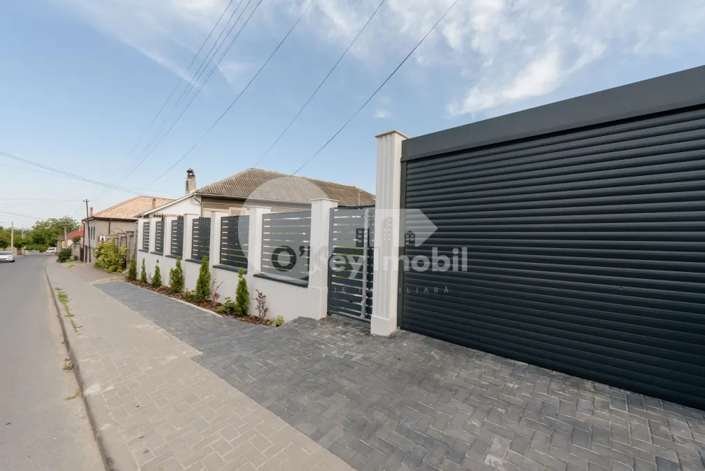 Дом, ДУРЛЕШТЫ