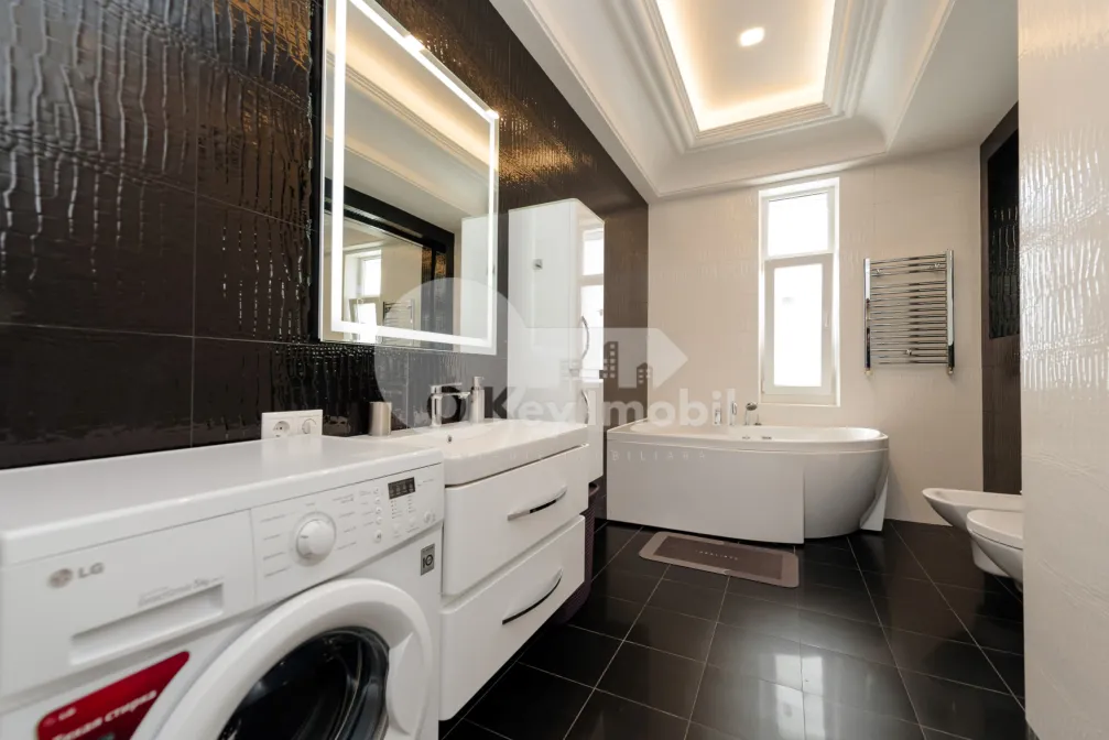 Квартира, Центр, ПЕТРУ РАРЕШ