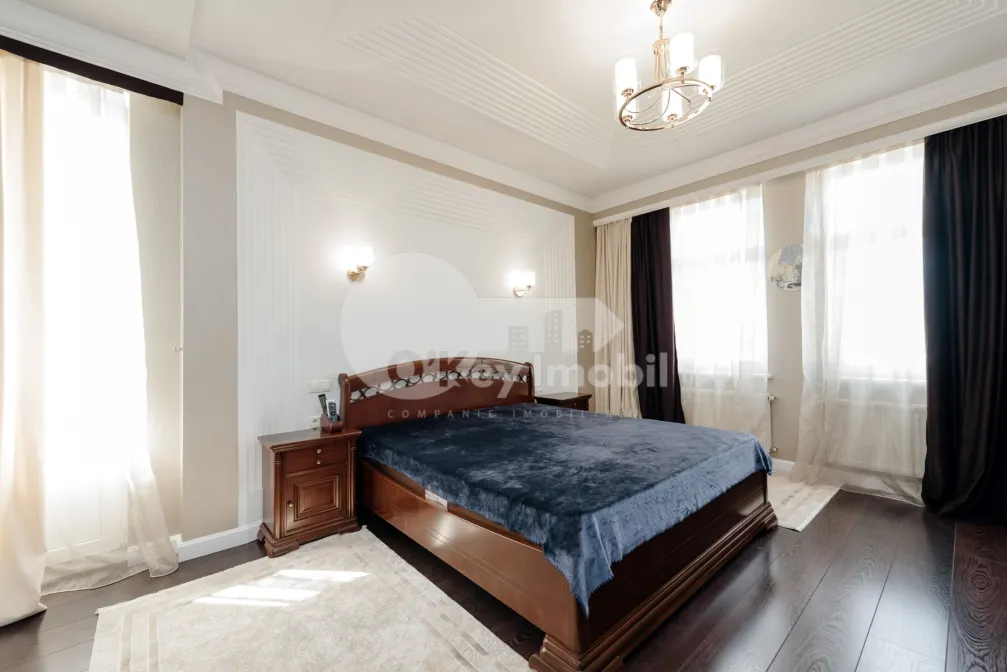 Квартира, Центр, ПЕТРУ РАРЕШ