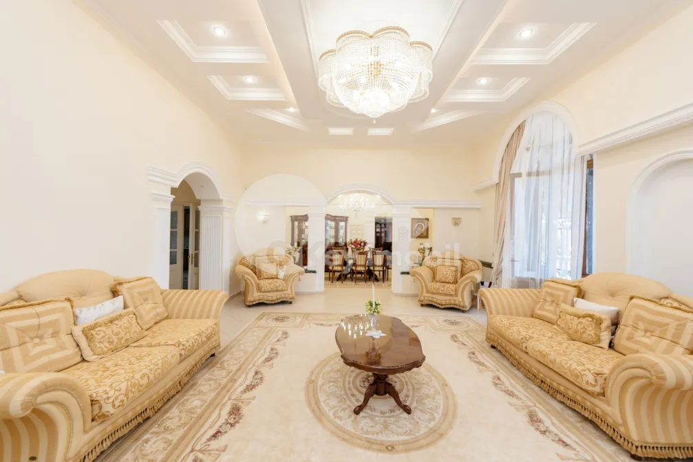 Комм. помещение, ТОГАТИН