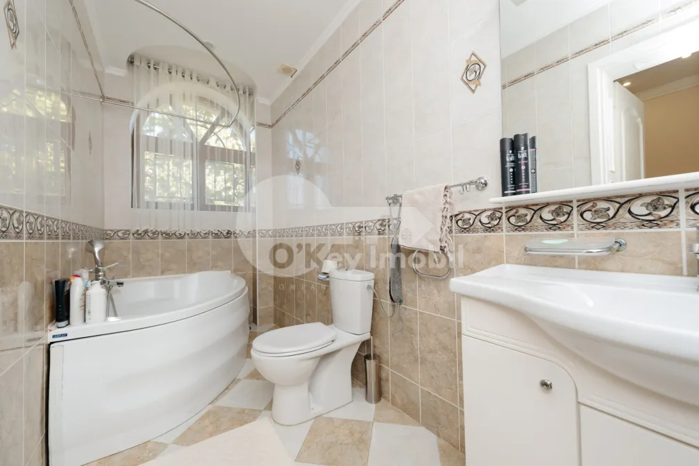 Комм. помещение, ТОГАТИН