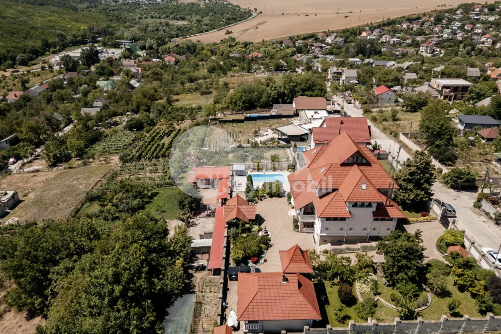 Комм. помещение, ТОГАТИН