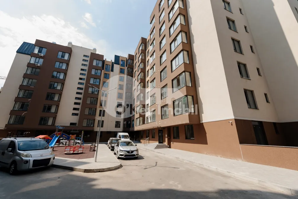 Квартира, ДУМБРАВА