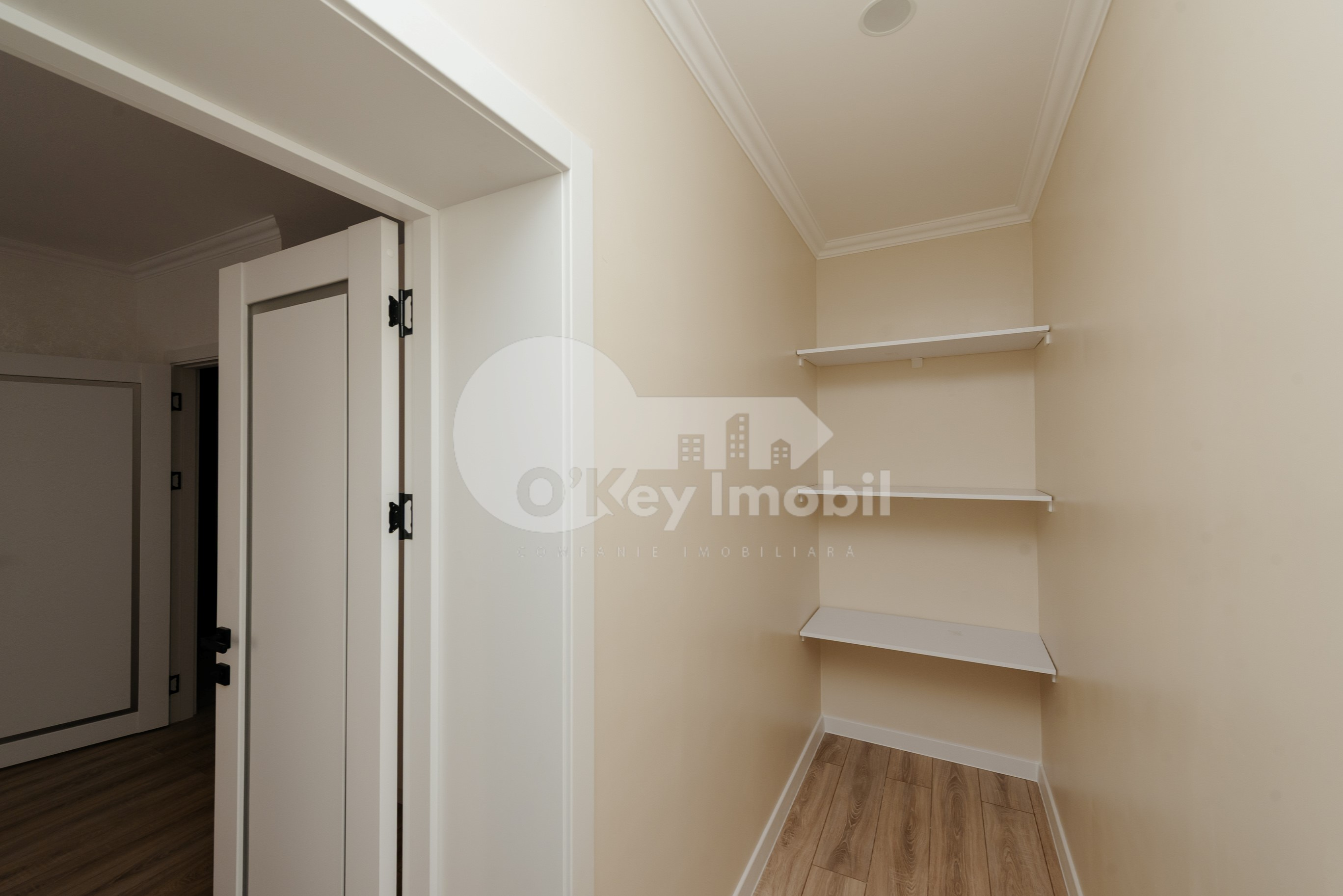 Apartament, DUMBRAVA