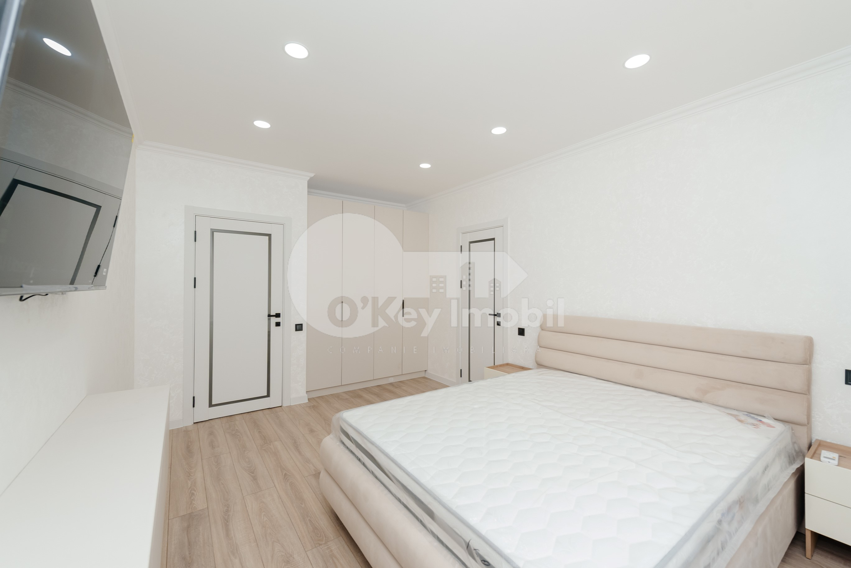 Apartament, DUMBRAVA