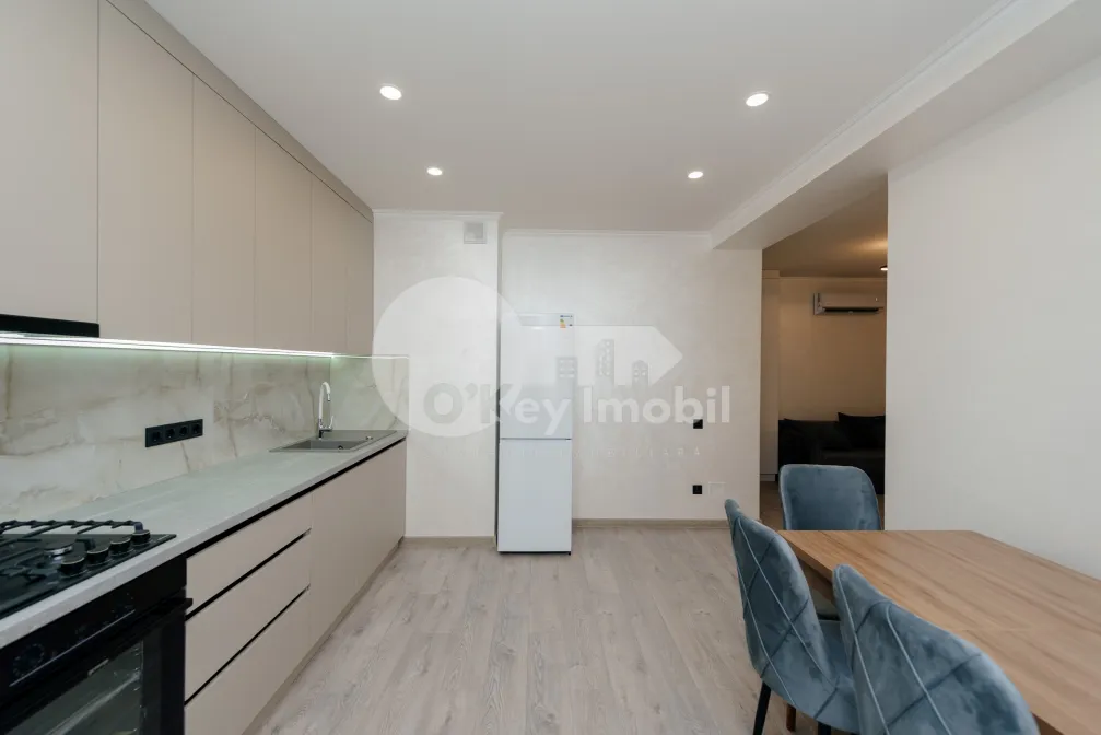 Квартира, ДУМБРАВА