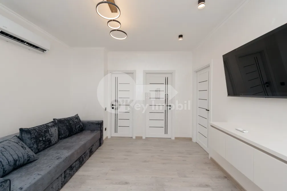 Квартира, ДУМБРАВА