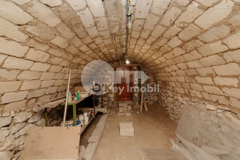 Casă, MĂGDĂCEȘTI