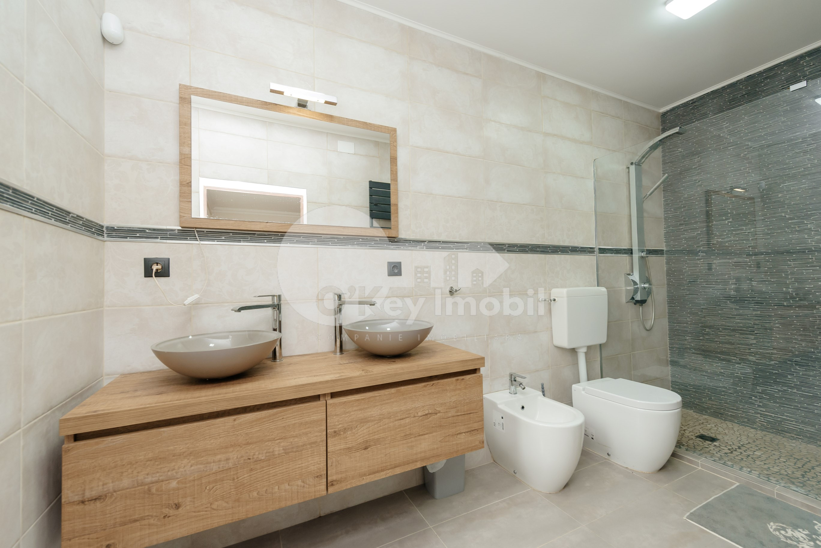 Casă, MĂGDĂCEȘTI