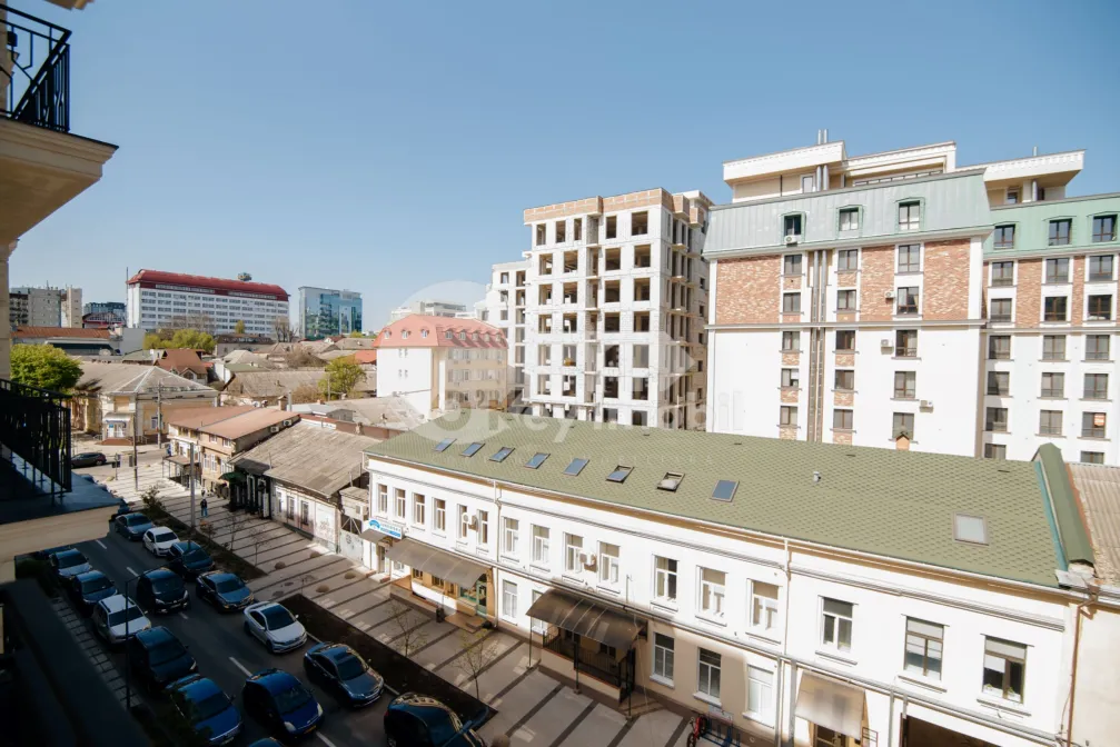 Комм. помещение, Центр, МИХАЙ ЕМИНЕСКУ