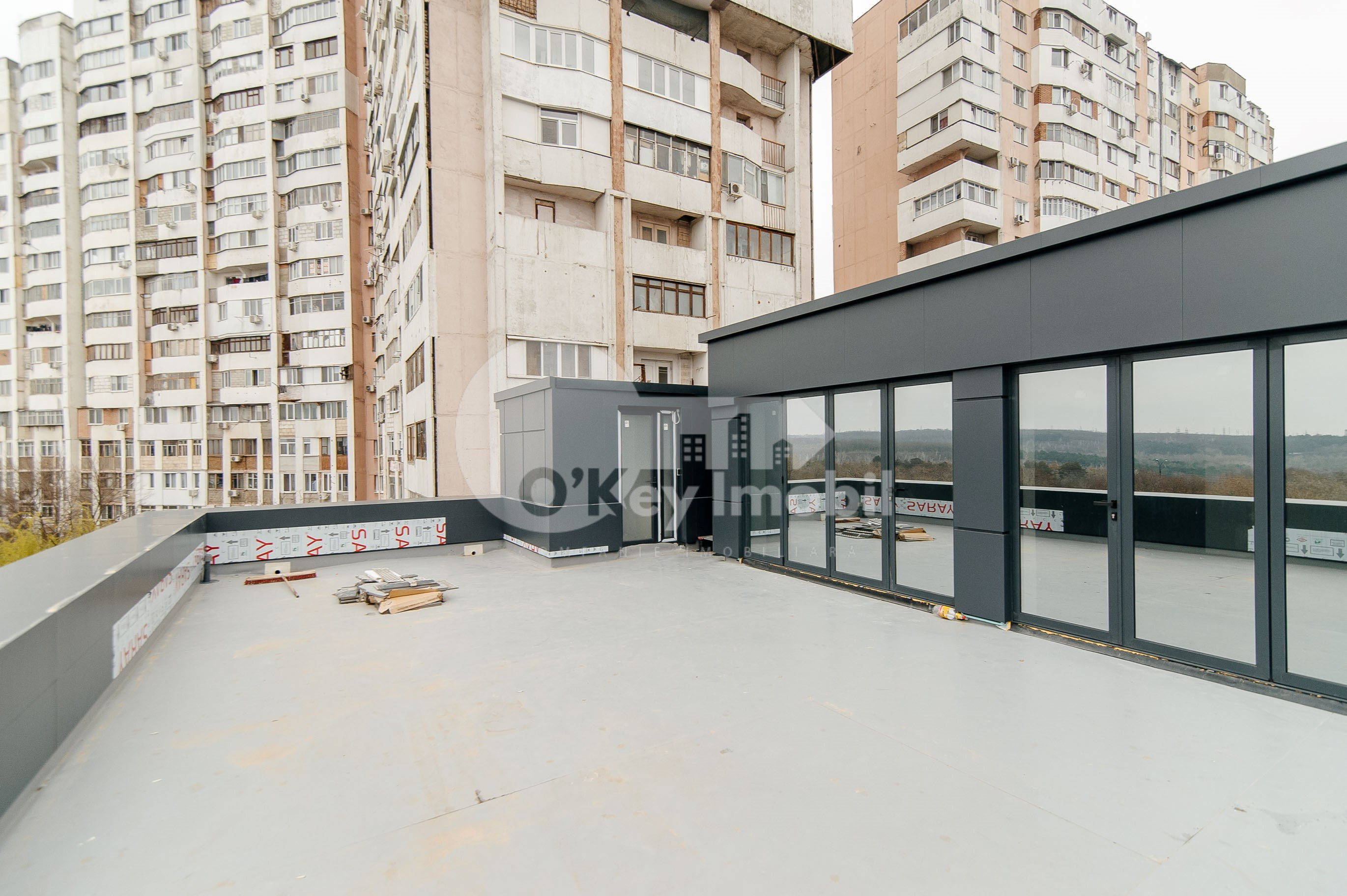 Oficiu, Botanica, DACIA