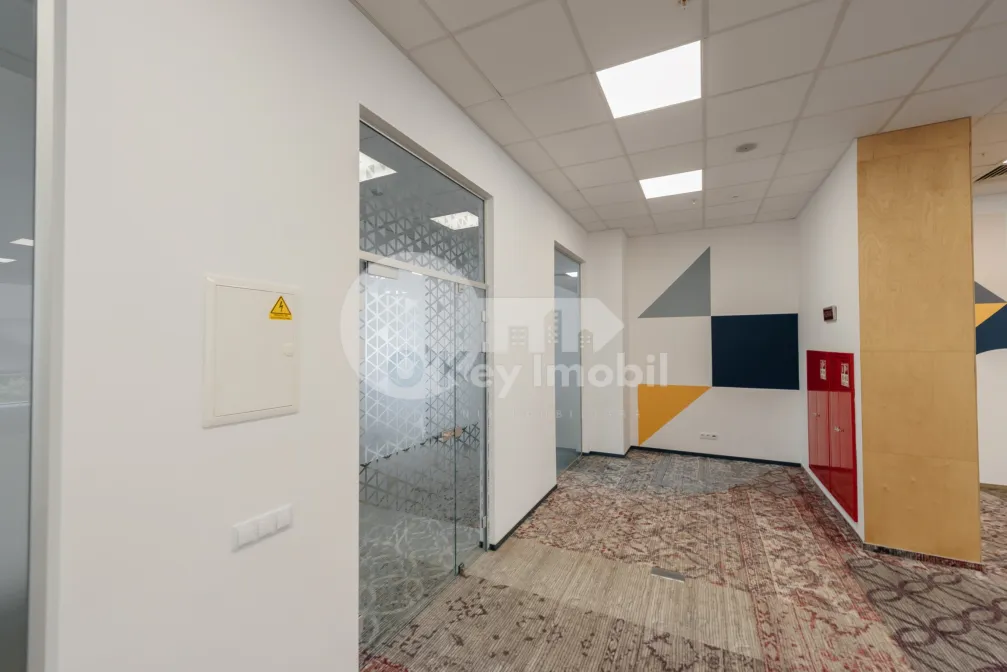 Офис, Буюканы, КАЛЯ ЕШИЛОР