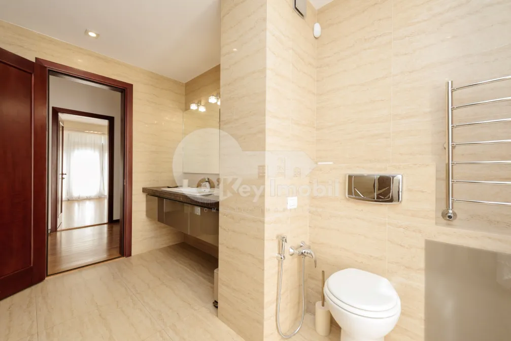 Дом, Телецентр, ГЕОРГЕ АСАКИ