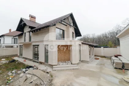 Дом, ДУРЛЕШТЫ