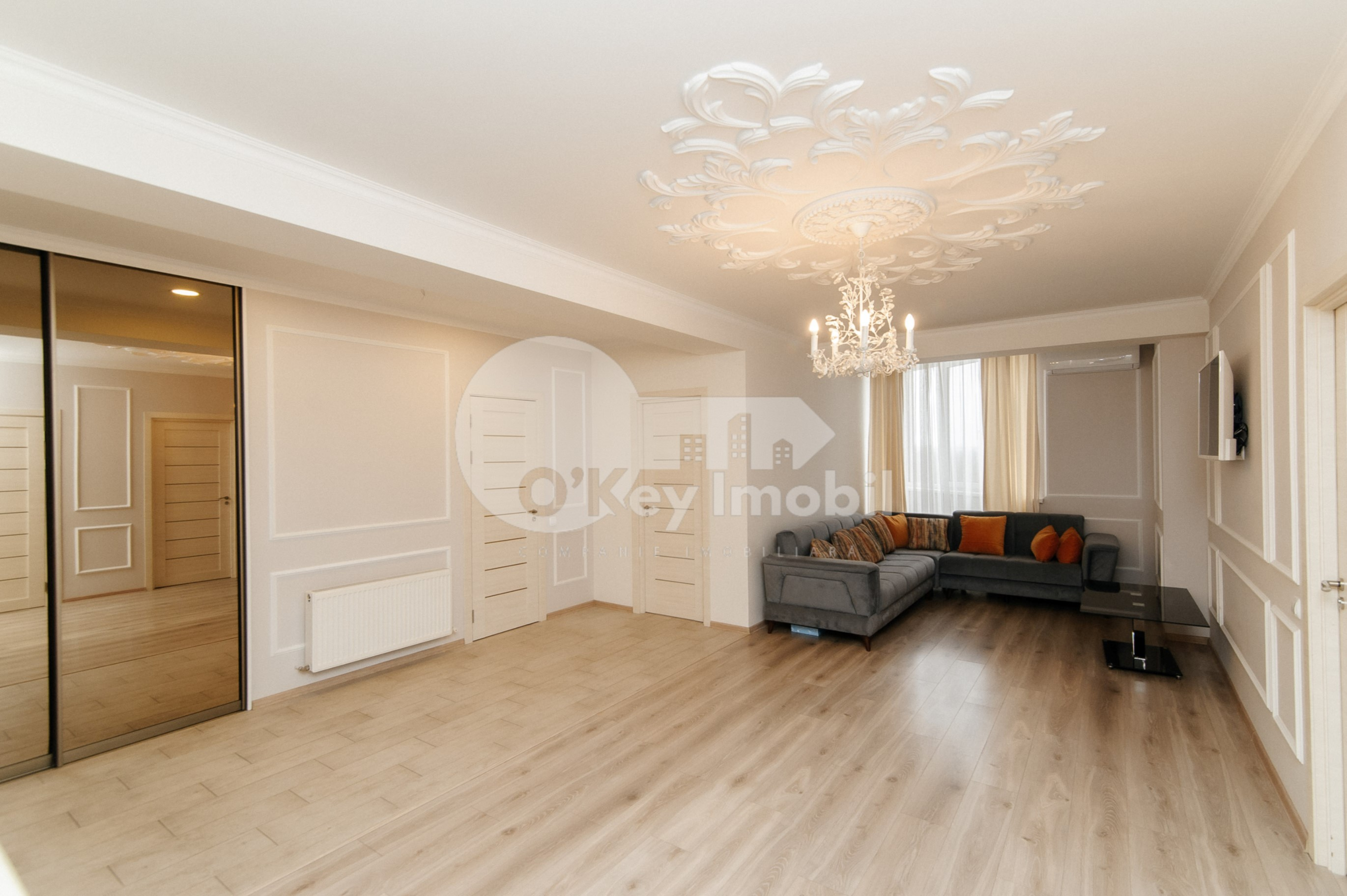 Apartament, Centru, MELESTIU