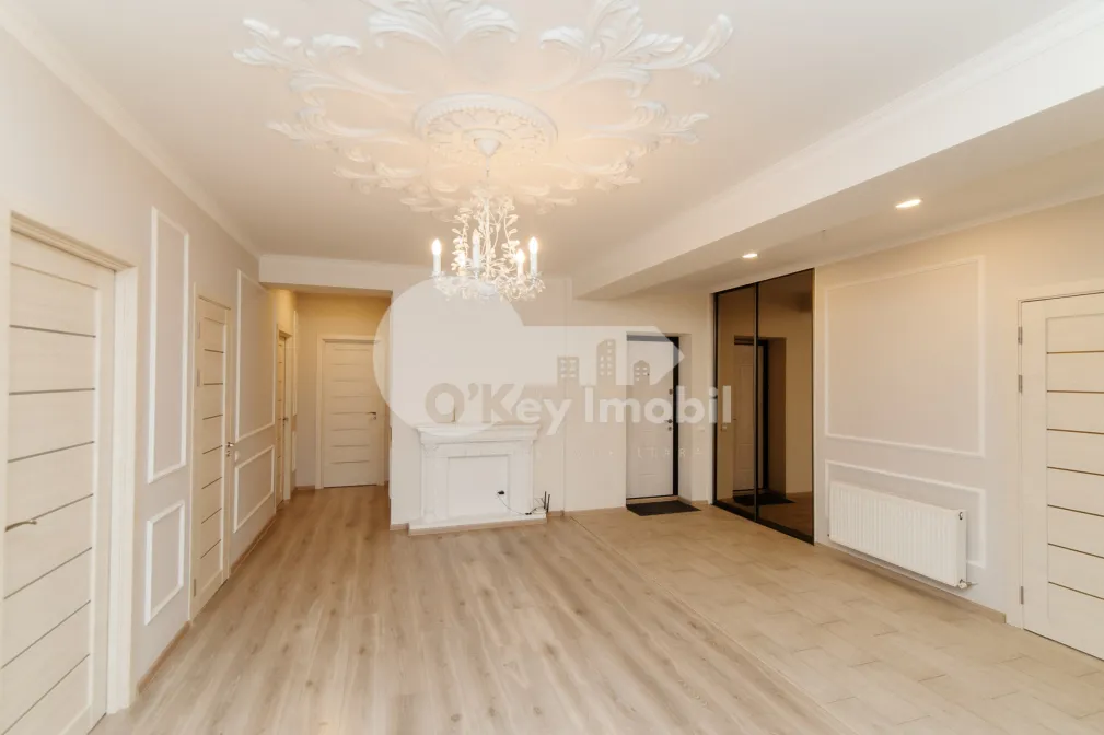 Apartament, Centru, MELESTIU