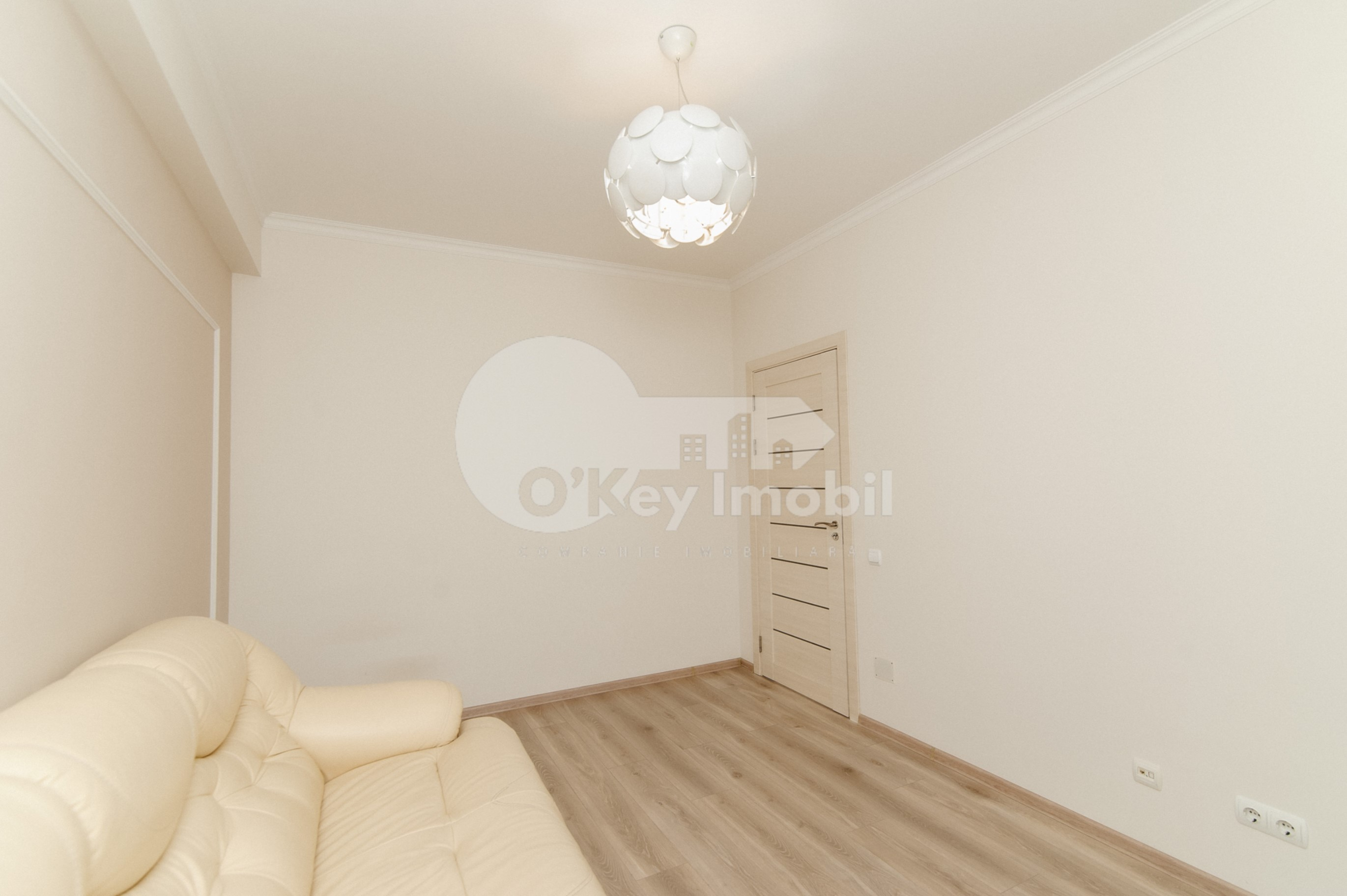 Apartament, Centru, MELESTIU