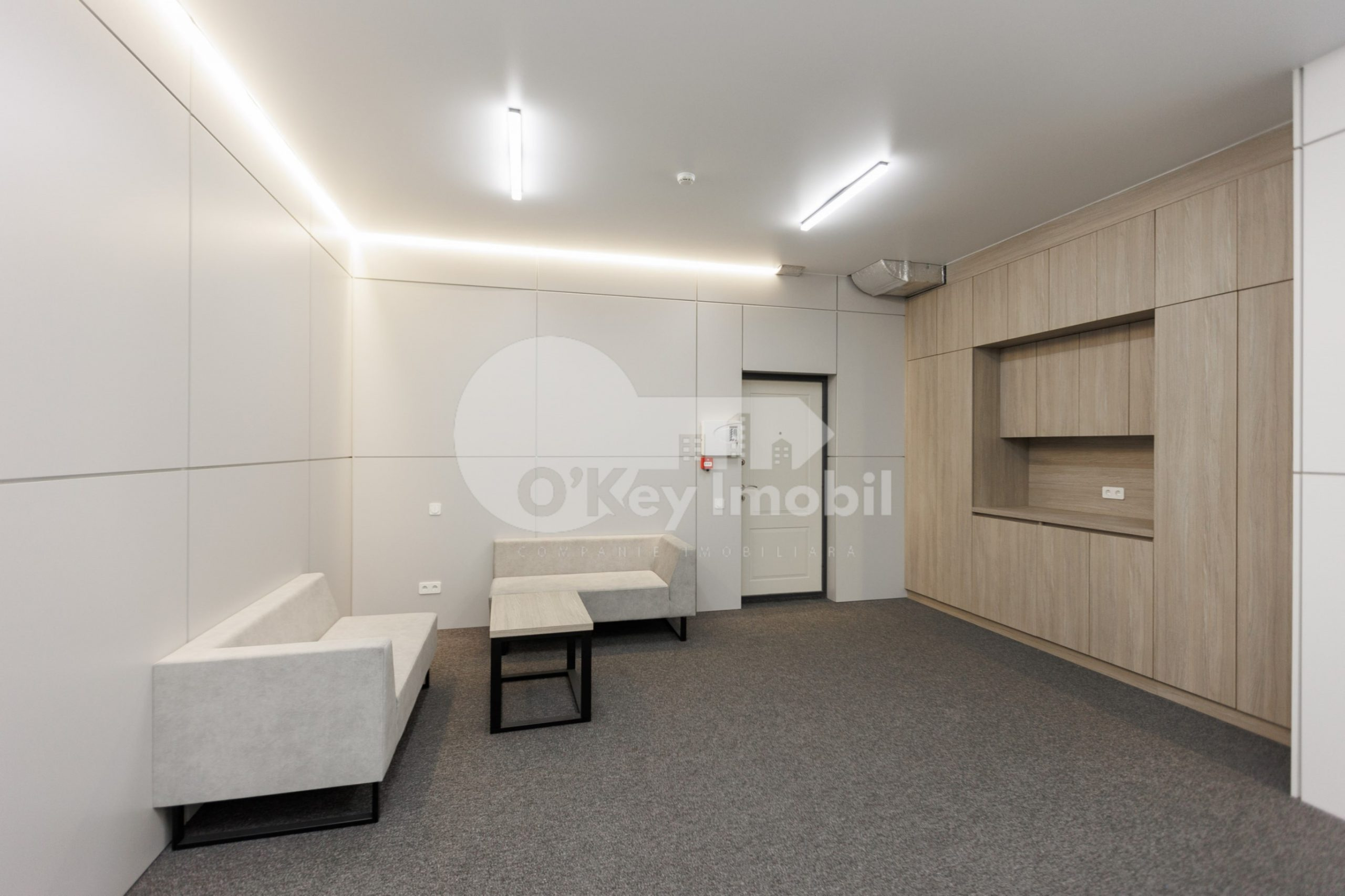 Oficiu, Centru, MIHAI EMINESCU