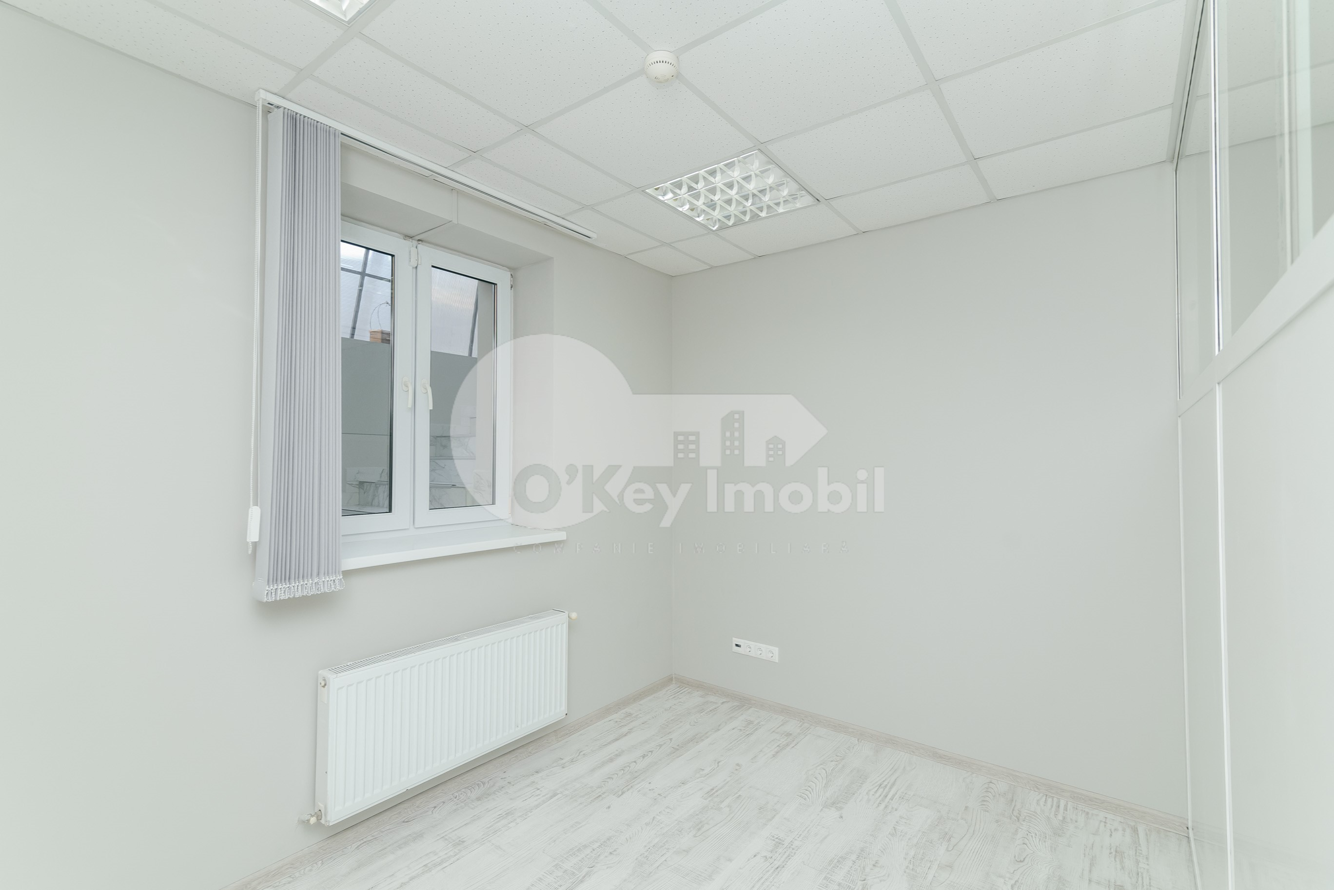 Oficiu, Centru, PETRU MOVILĂ