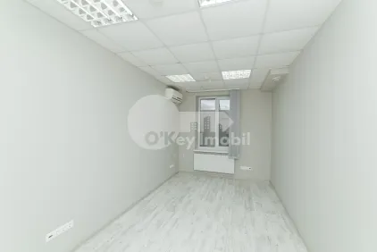 Офис, Центр, ПЕТРУ МОВИЛЭ