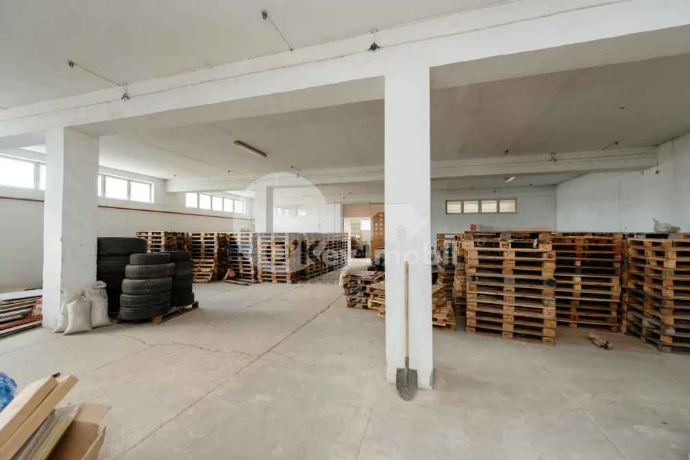 Склад, Чеканы, УЗИНЕЛОР