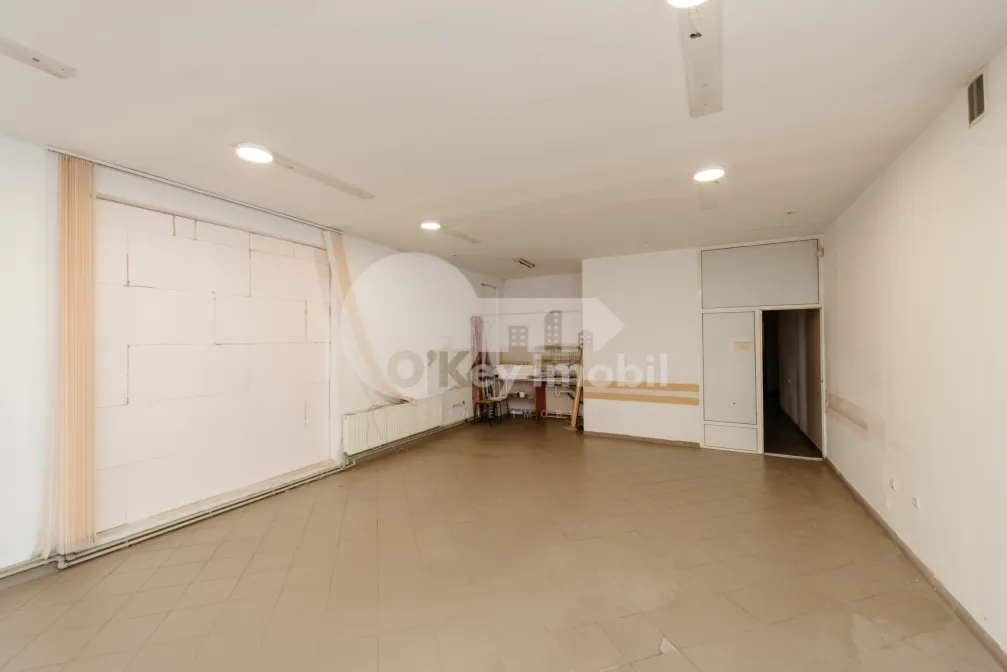 Склад, Чеканы, УЗИНЕЛОР