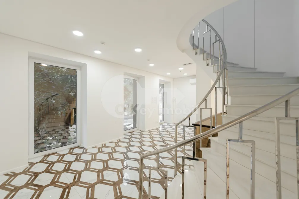 Spațiu comercial, Centru, BULGARĂ