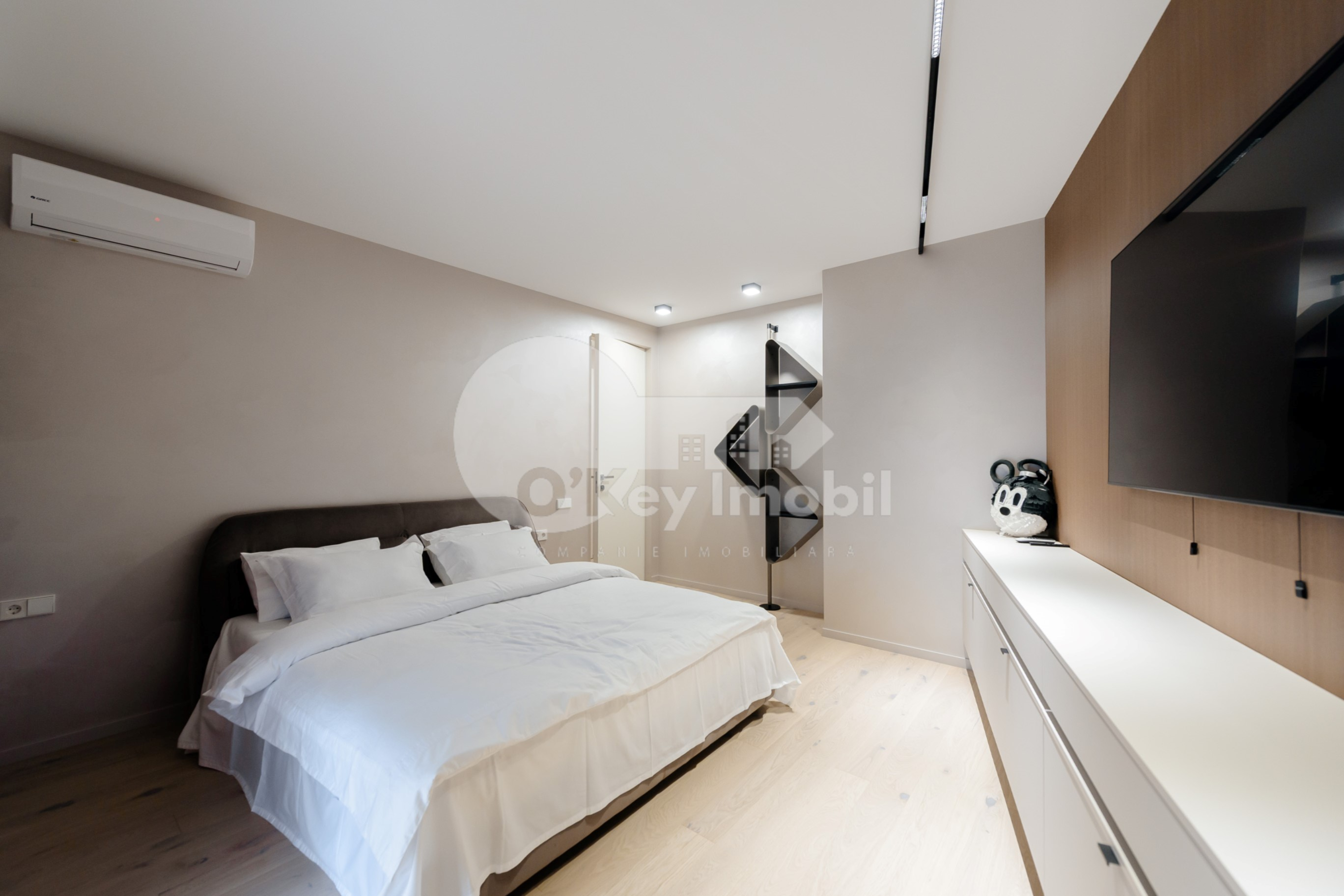 Penthouse, Centru, ALEXANDR PUȘKIN