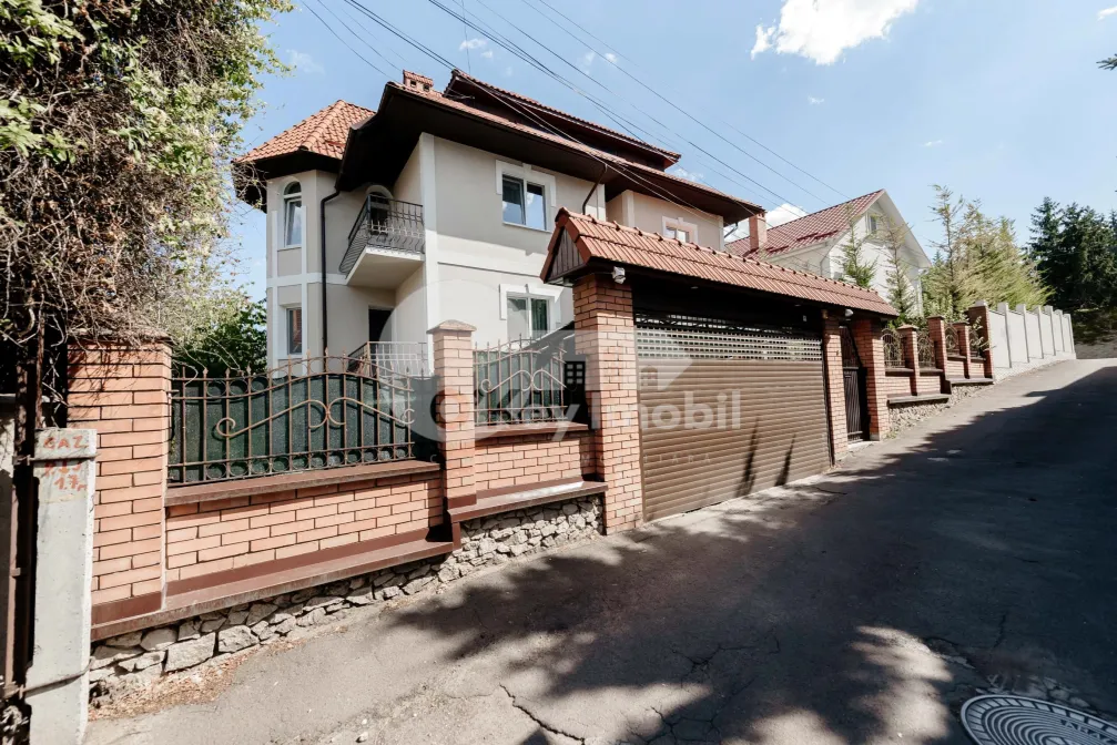 Дом, Центр, Г. КАШУ