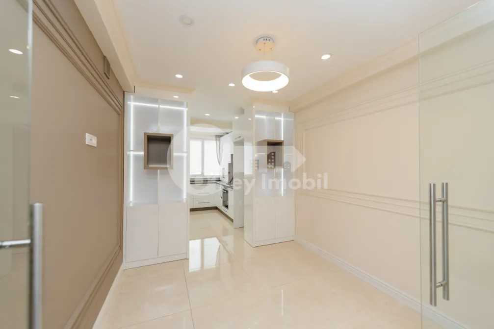 Apartament, Centru, SERGHEI LAZO