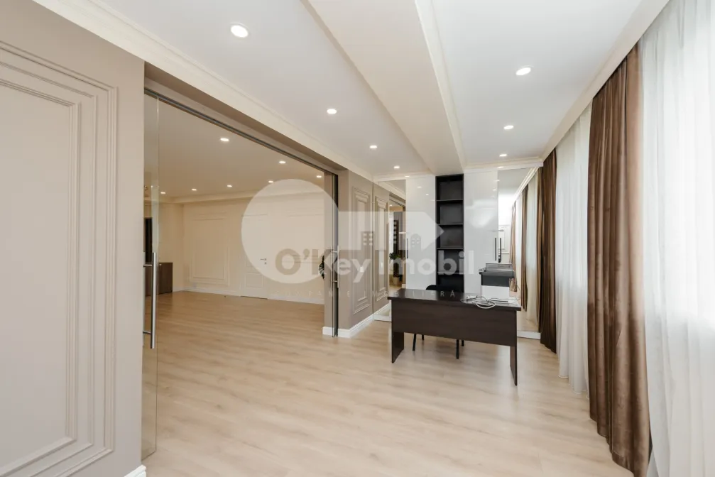 Apartament, Centru, SERGHEI LAZO