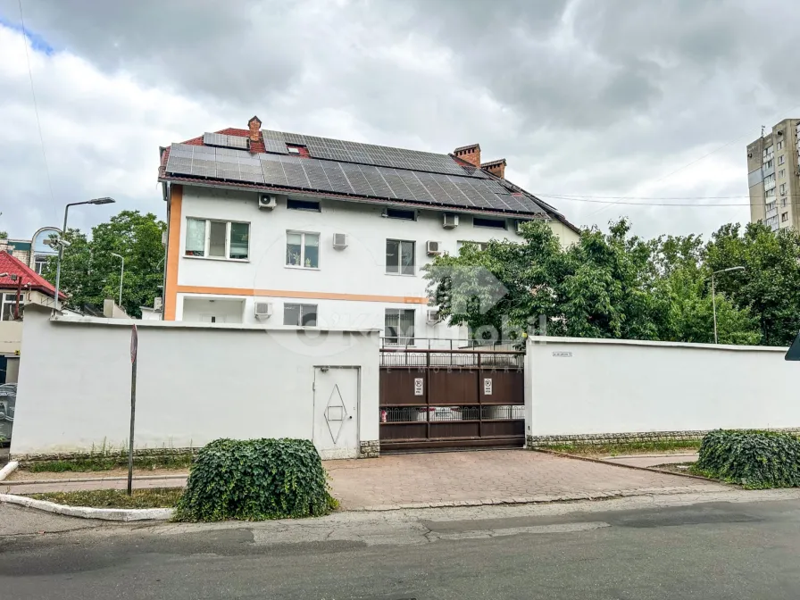 Офис, Центр, ГРИГОРЕ УРЕКЕ