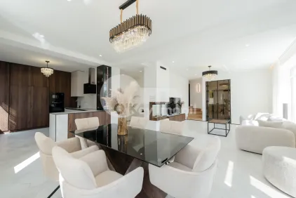 Дом, СТЭВЧЕНЫ