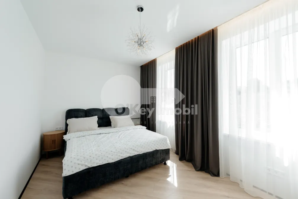 Дом, СТЭВЧЕНЫ