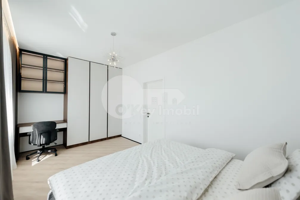 Дом, СТЭВЧЕНЫ