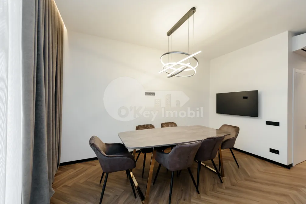 Townhouse, Centru, DÎMBULUI