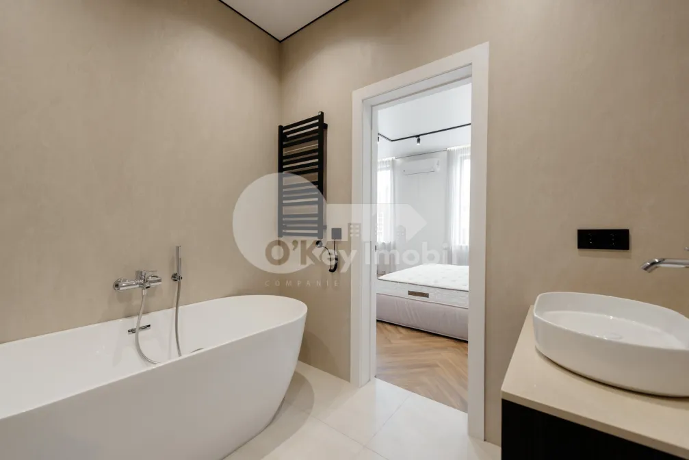 Townhouse, Centru, DÎMBULUI