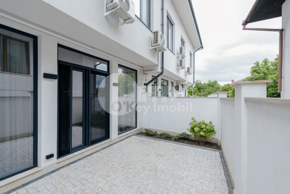 Townhouse, Centru, DÎMBULUI