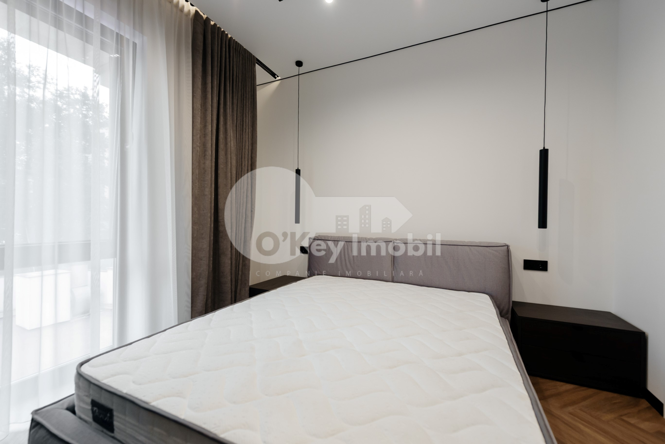 Townhouse, Centru, DÎMBULUI