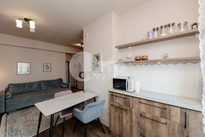 Квартира, Чеканы, МИРЧА ЧЕЛ БЭТРЫН