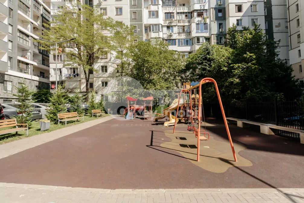 Квартира, Чеканы, МИРЧА ЧЕЛ БЭТРЫН