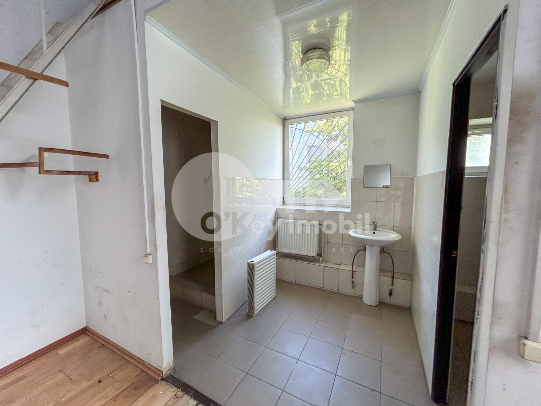 Depozit, Ciocana, UZINELOR