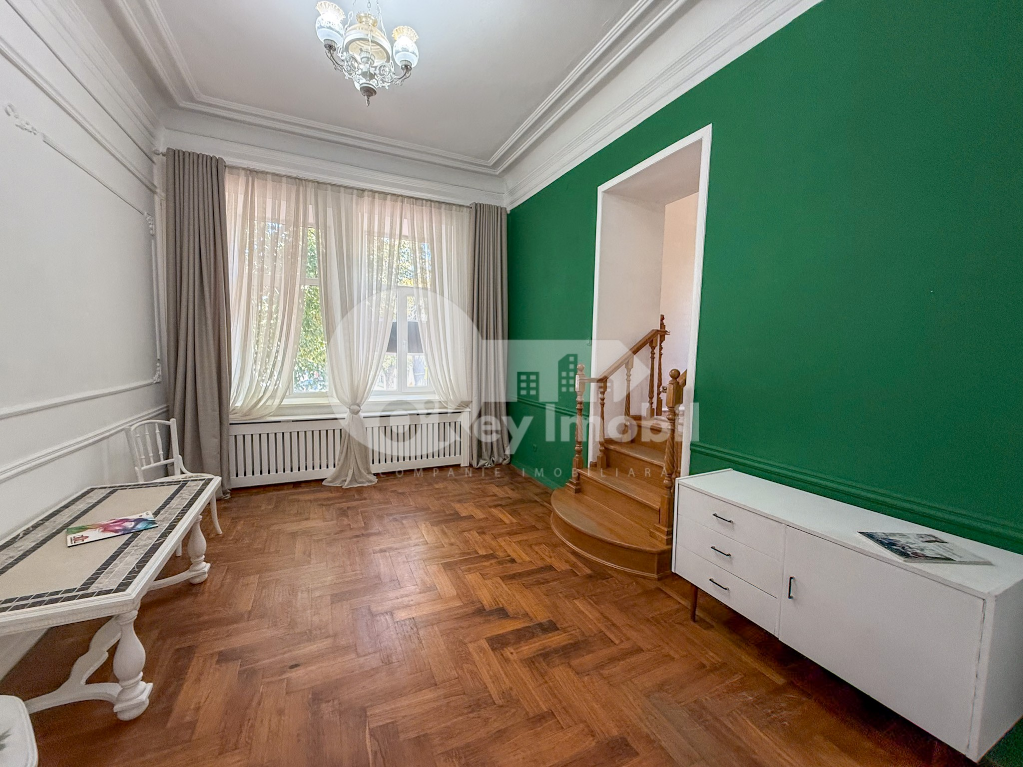 Oficiu, Centru, ALEXEI MATEEVICI