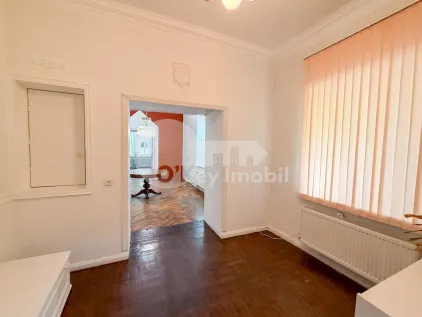 Офис, Центр, А. МАТЕЕВИЧ