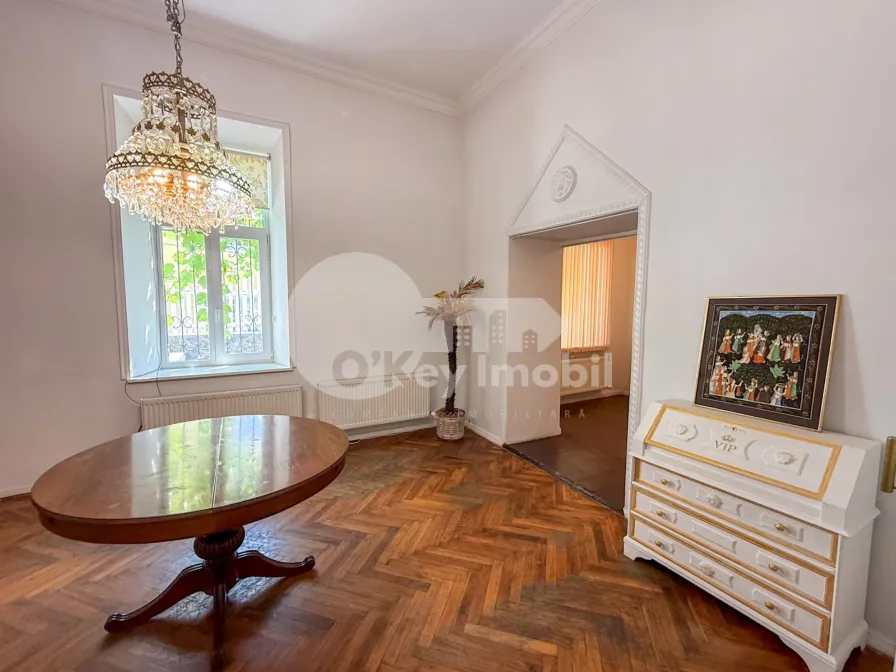 Офис, Центр, А. МАТЕЕВИЧ