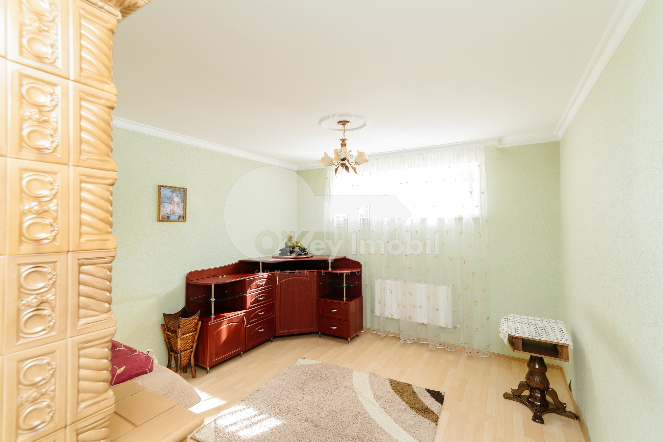 Casă, Centru, DÎMBULUI