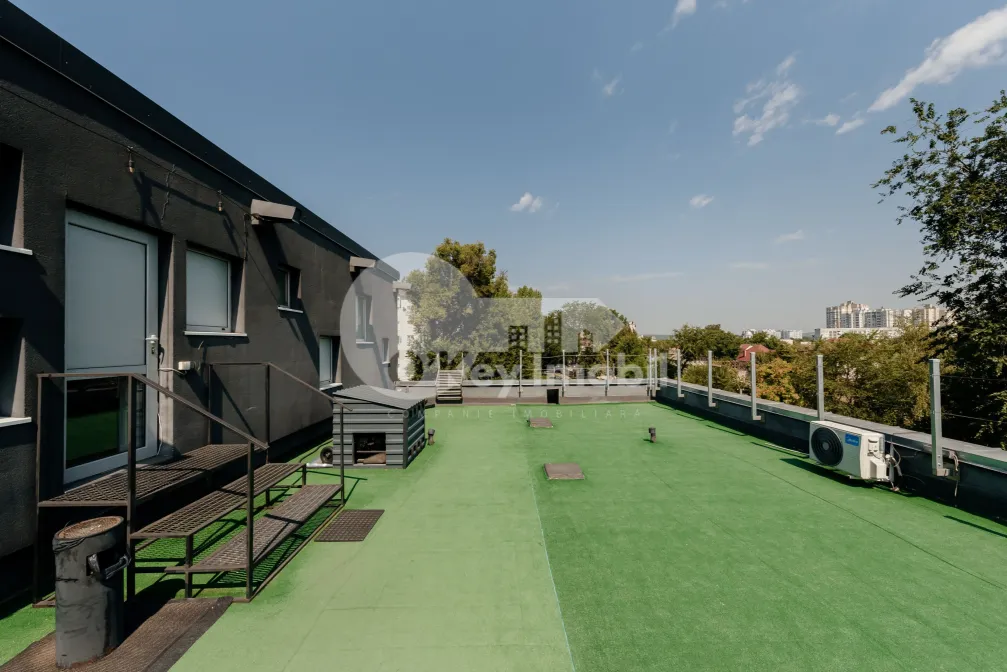 Офис, Центр, АЛЕКСАНДРУ ХЫЖДЕУ