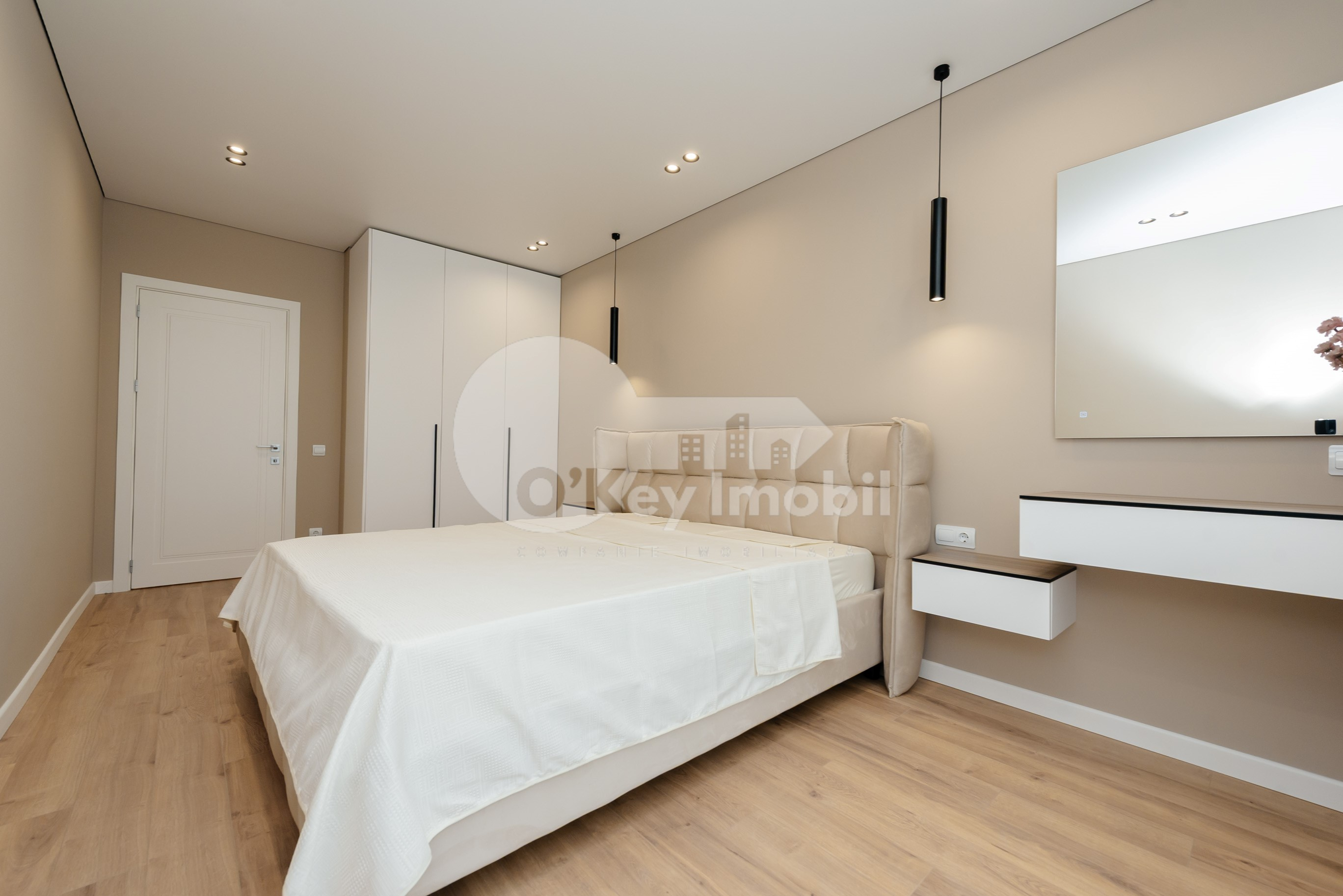 Apartament, Buiucani, VASILE LUPU