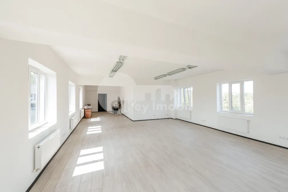 Офис, Телецентр, АКАДЕМИЕЙ