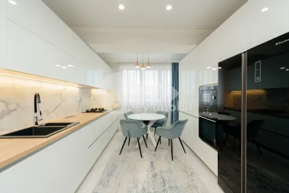 Квартира, Центр, Б. П. ХАЖДЕУ